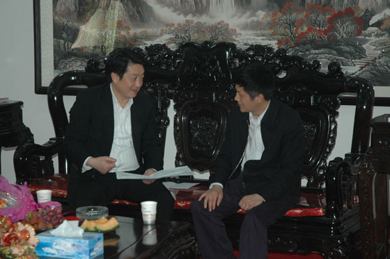 樟樹(shù)市領(lǐng)導(dǎo)到仁和集團(tuán)走訪慰問(wèn)