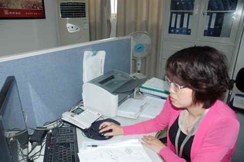 堅守質量，用心成長—記“仁和之星”成長之星李霞