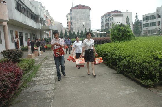 1416295635502013531.gif 1276161122103_497.gif