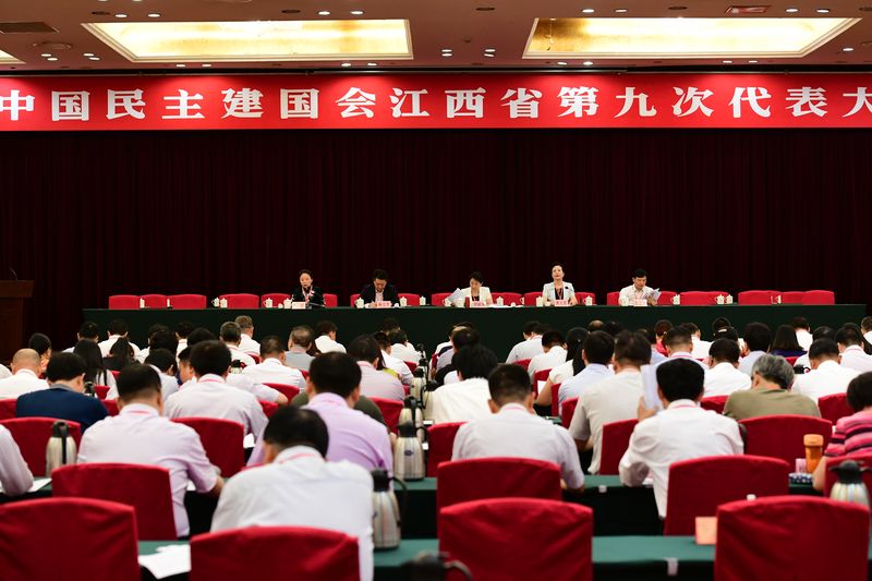 楊文龍董事長第三次當選民建江西省副主委 .jpg